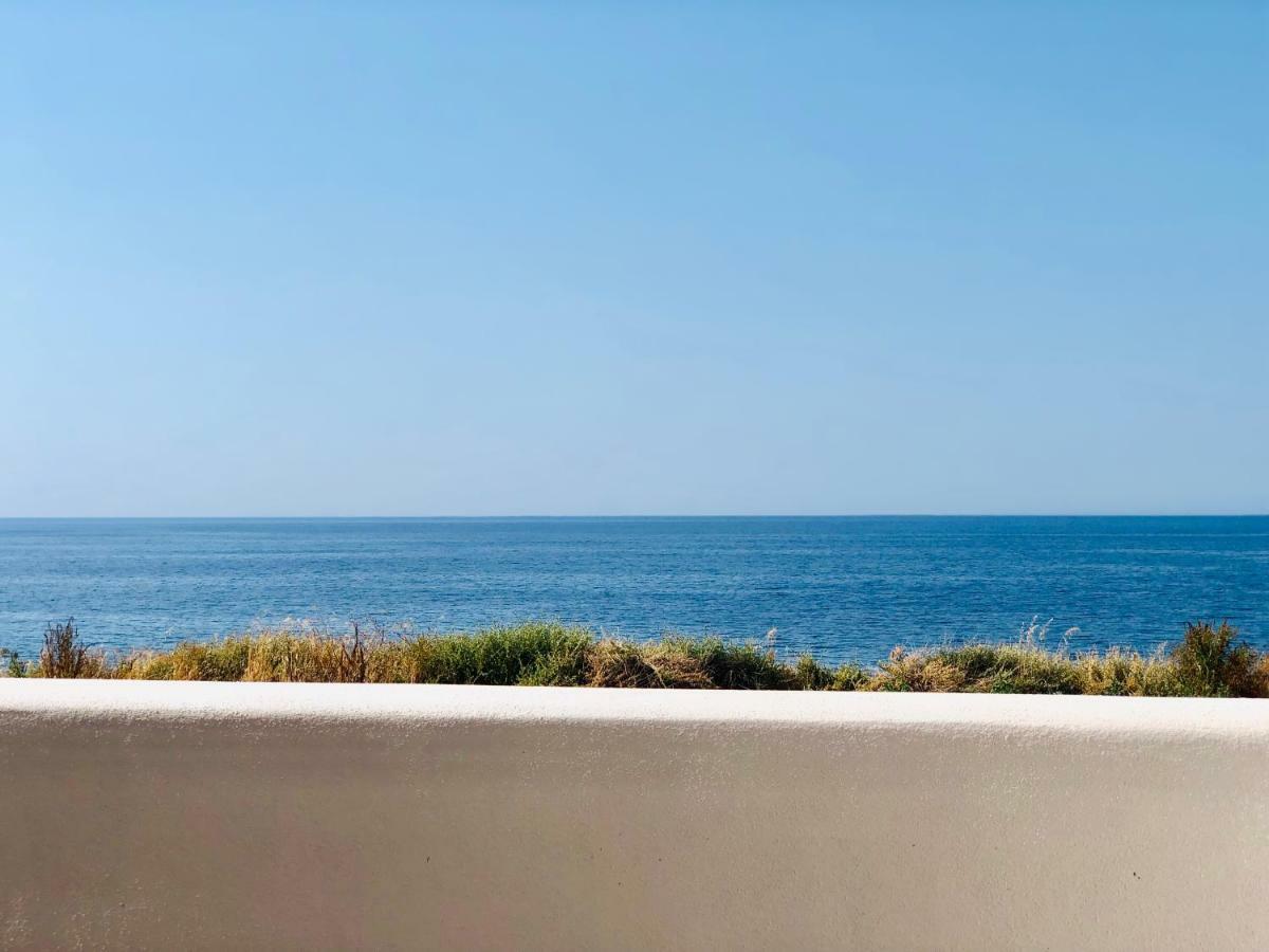 Apartment Tramonto Sea-Front Valledoria  Ngoại thất bức ảnh