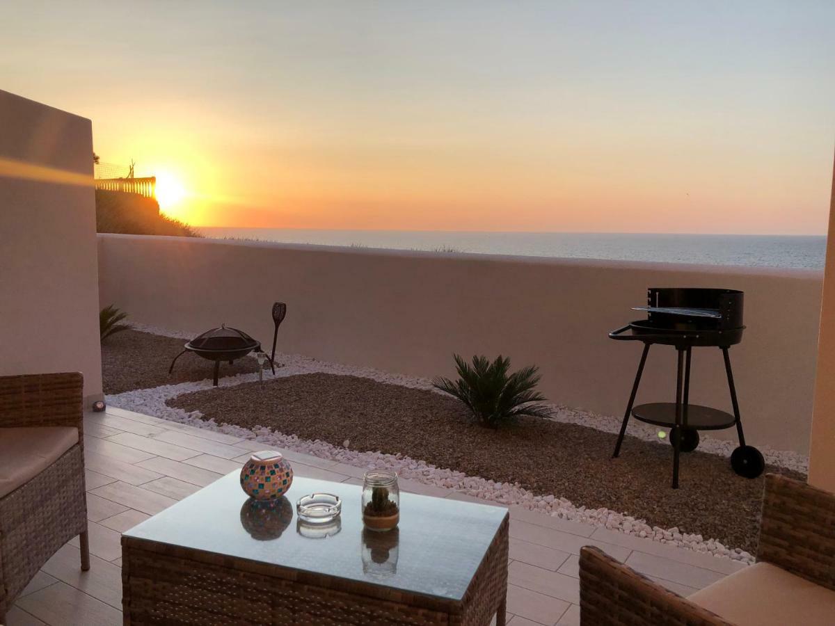 Apartment Tramonto Sea-Front Valledoria  Ngoại thất bức ảnh